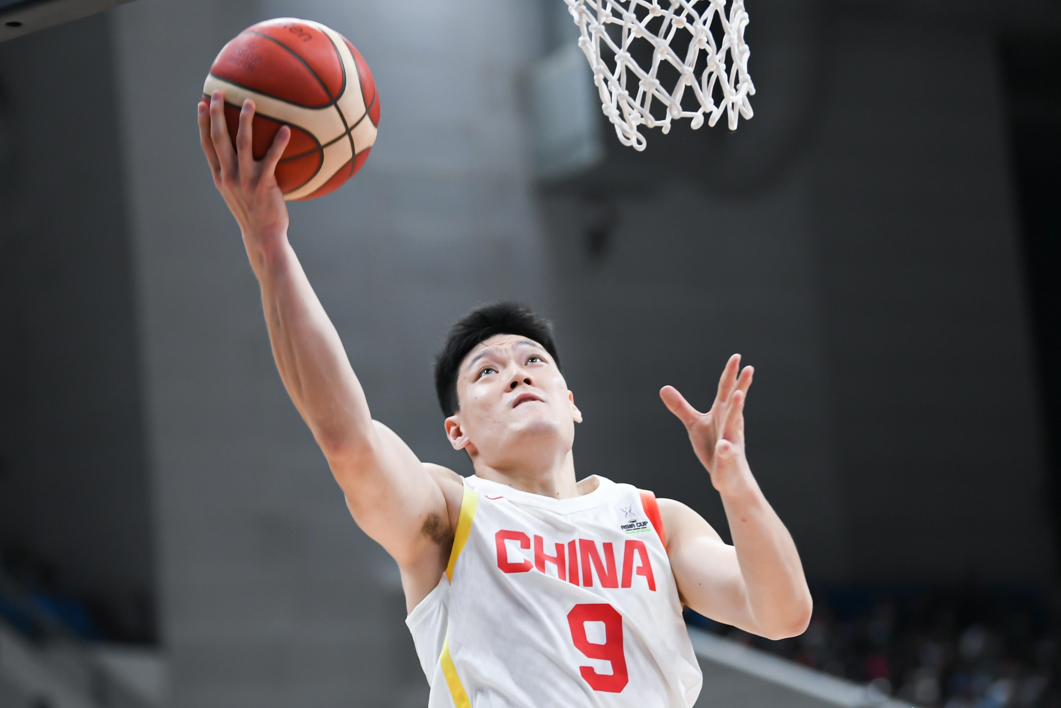 开云体育登录-山西队横扫广东队，詹姆斯关键制胜