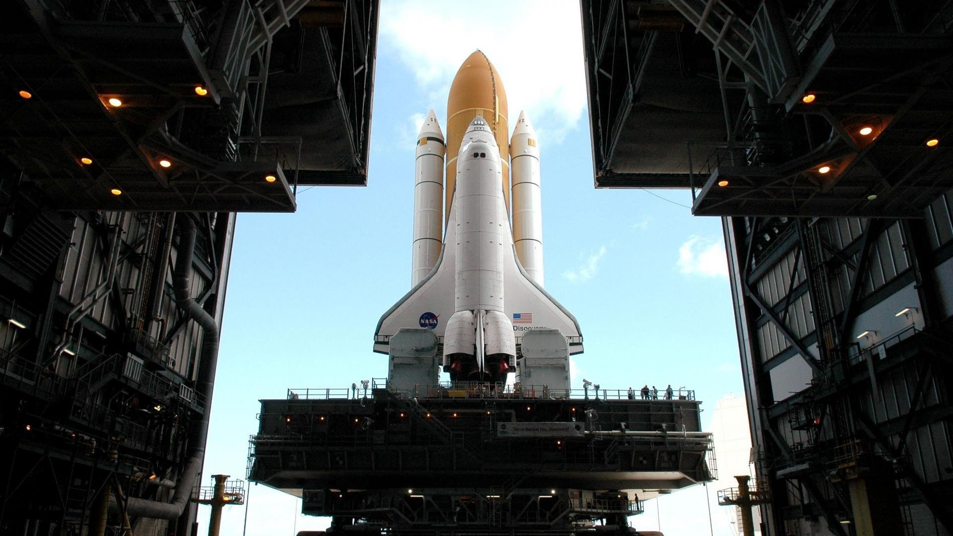 黄色潜水艇撞沉非洲雄狮,凯恩独扛三狮军旗破浪前行